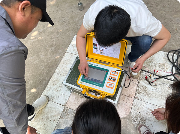 使用電纜故障測試儀進行故障測距 使用電纜故障測試儀進行故障測距