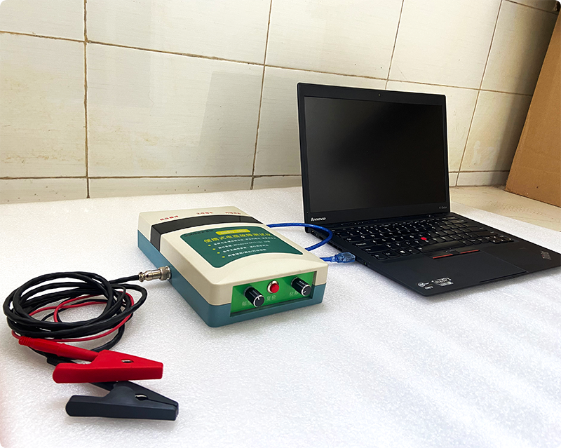 GDBN-C4000型智能電纜故障測試儀連接電腦場景 GDBN-C4000型智能電纜故障測試儀連接電腦場景