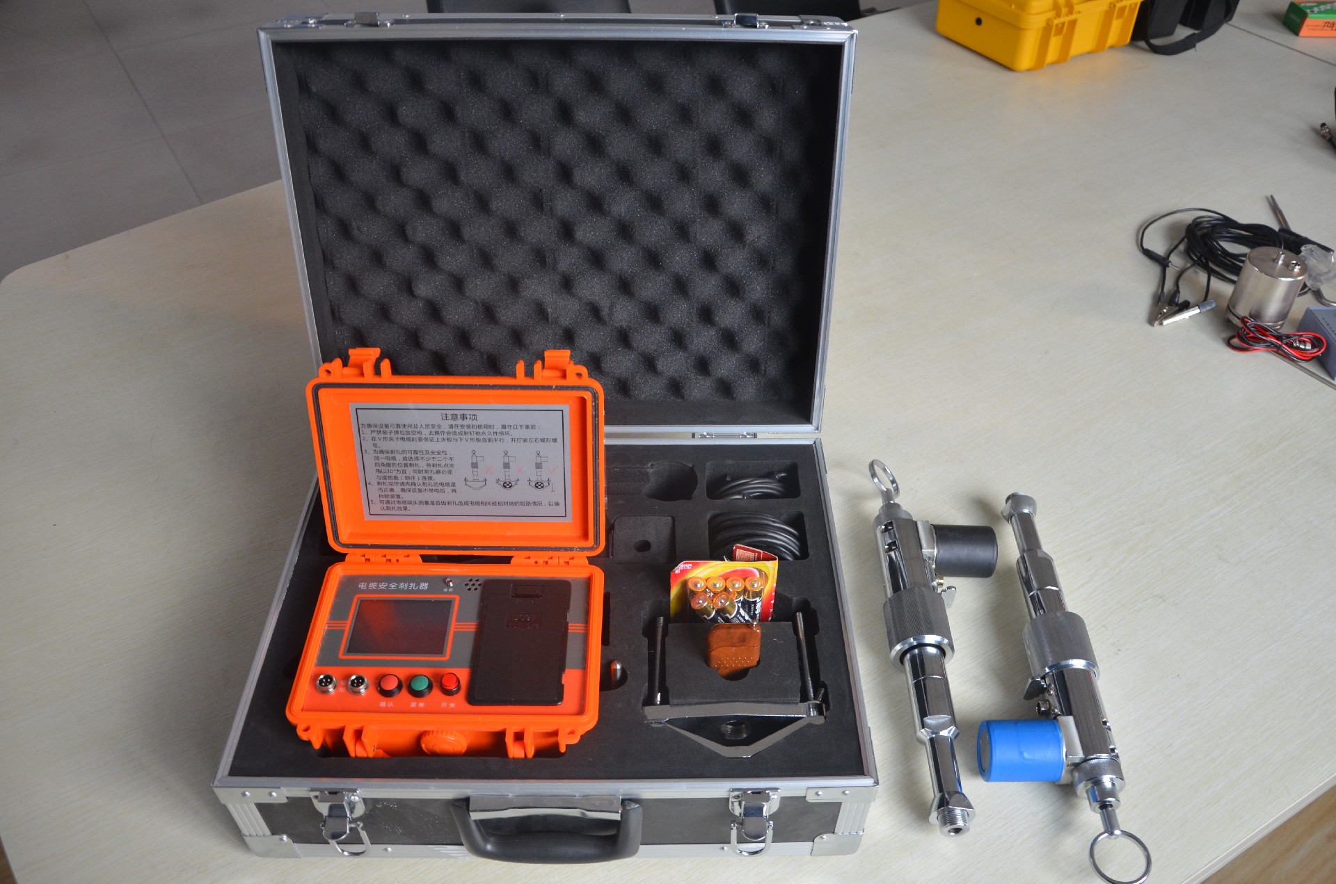 雙槍電纜安全刺扎器 雙槍電纜安全刺扎器